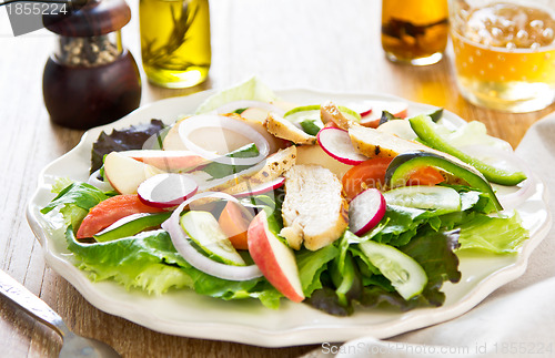 Image of Grilled chicken salad