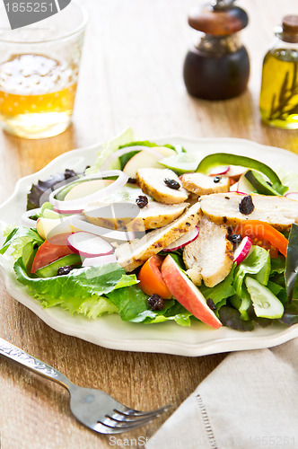 Image of Grilled chicken salad