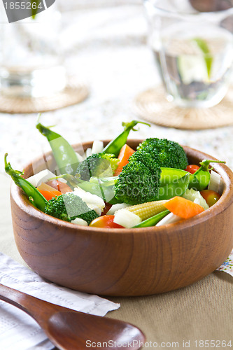 Image of Broccoli and Green Pea salad