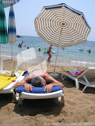 Image of Rest on the sea beach