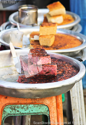 Image of Burmese's dessert in a market
