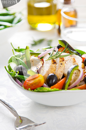 Image of Grilled chicken salad