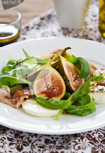 Image of Fig with Prosciutto and mozzarella salad