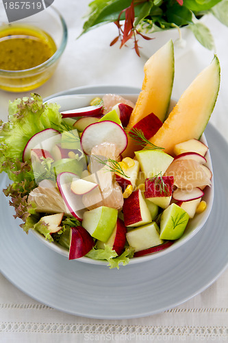 Image of Apple with Grapefruit and melon salad