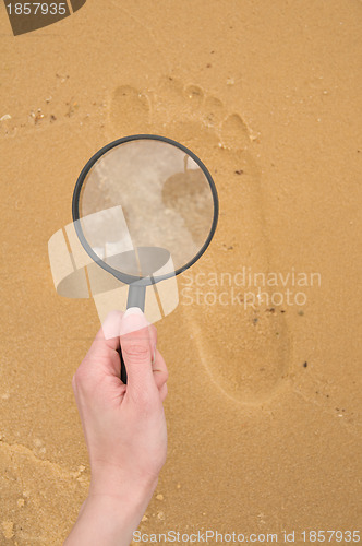 Image of exploration footprint on the sand