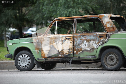 Image of burned-out car