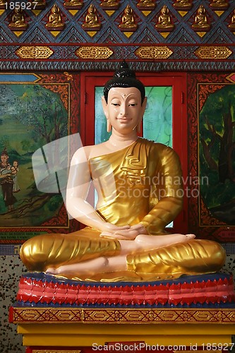 Image of Buddha statue