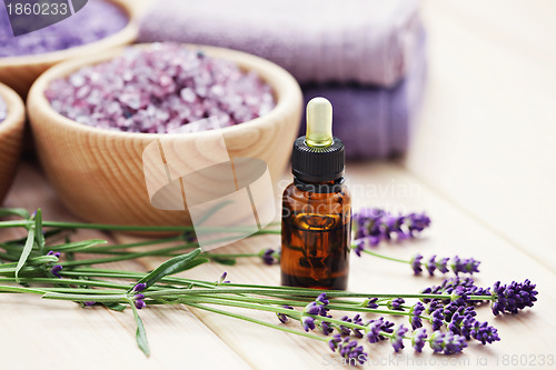 Image of lavender aromatherapy