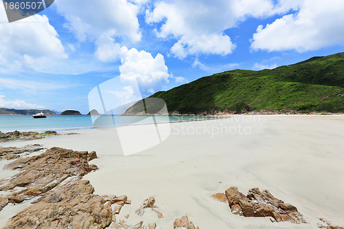 Image of Sai Wan beach in Hong Kong