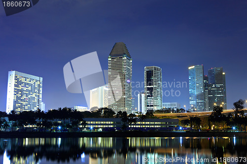 Image of Singapore by night