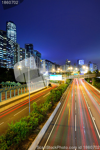Image of traffic in urban at night