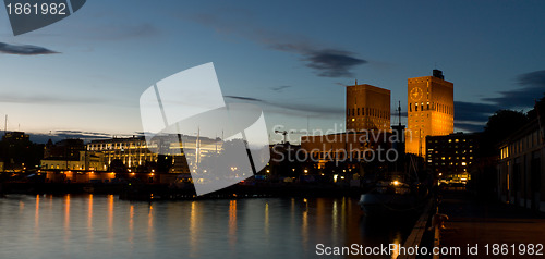 Image of Olso City Hall in twilight