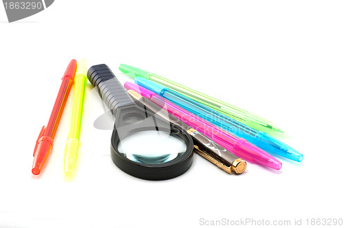 Image of Pens,ballpoint and magnifer