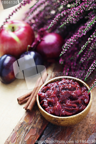 Image of plum and apple chutney