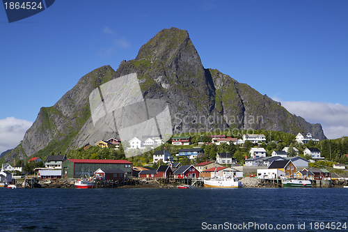 Image of Fishing port in Reine