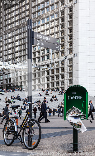 Image of La Defense- Street Detail
