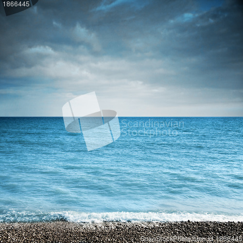 Image of landscape with sea