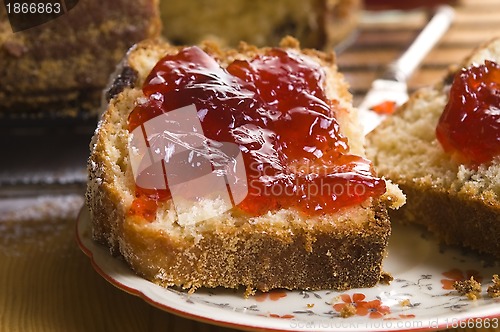 Image of Traditional Polish Cake with apple marmelade