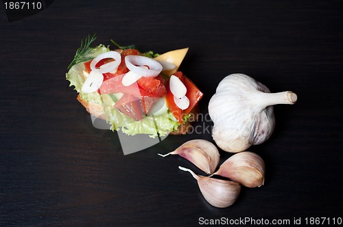 Image of Toast with vegetables