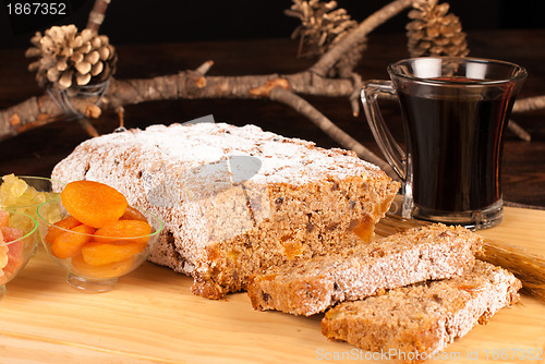 Image of Christstollen with mulled wine