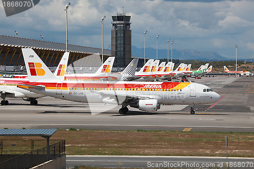 Image of Iberia Airbus A320 in Madrid