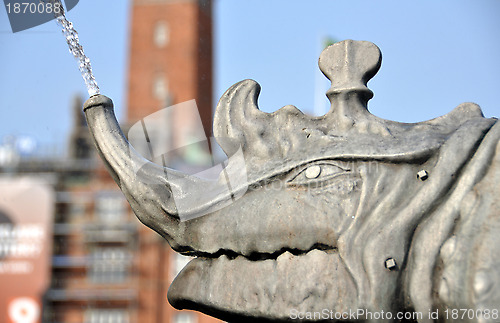 Image of dragon fountain in Copenhagen