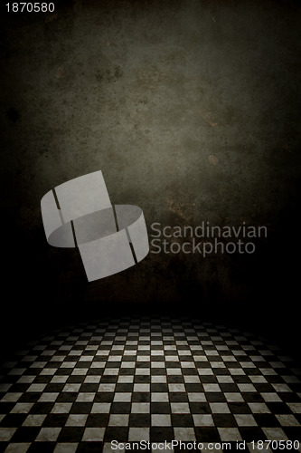 Image of black and white tiles