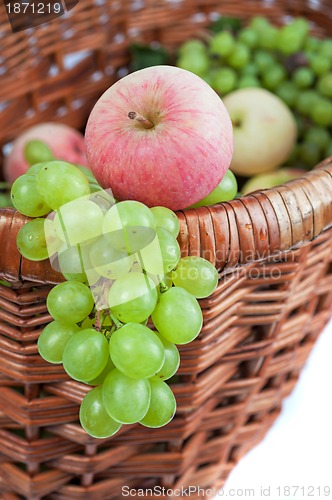 Image of apples and grapes