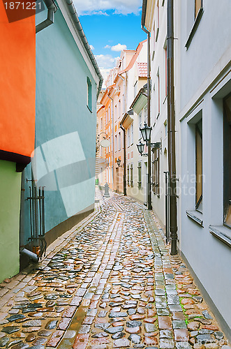 Image of Narrow street