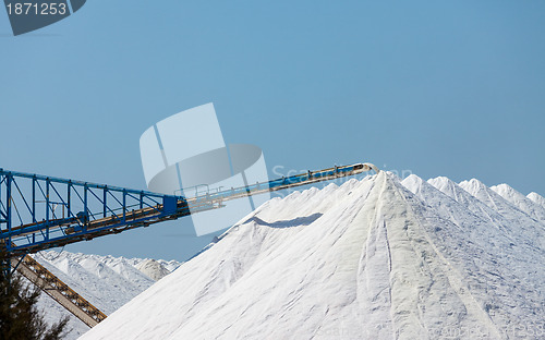 Image of Extraction of salt