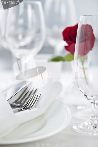 Image of Romantic dinner setting