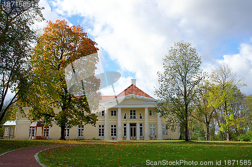 Image of Old Manor