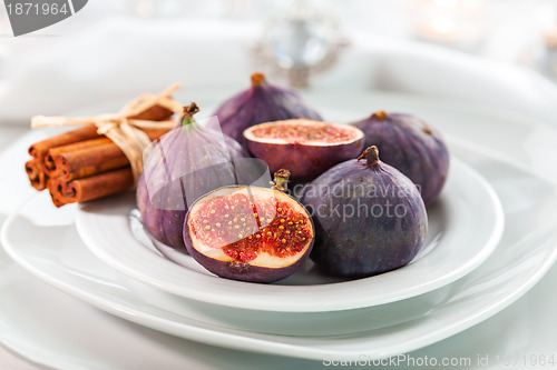 Image of Fresh figs with cinnamon for Christmas table