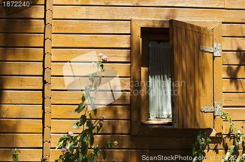 Image of Wooden bungalow window