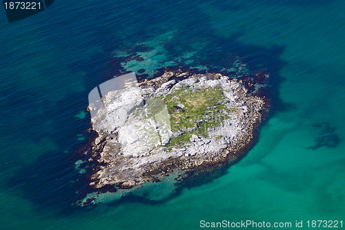 Image of Rocky islet