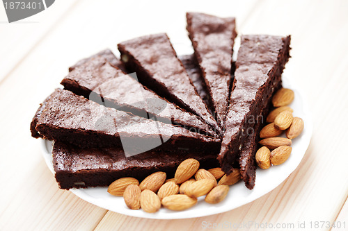 Image of brownie with almonds 