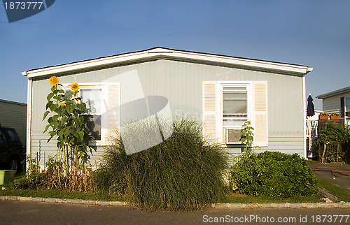 Image of mobile homes in trailer park condominium oceanfront in Montauk L