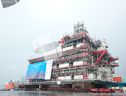 Image of Shipment of oil rig module from Thailand to Norway