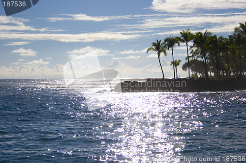 Image of Sparkles on the ocean from sun