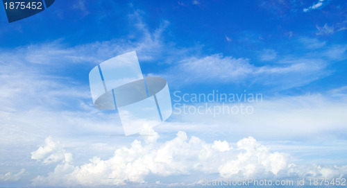 Image of blue sky 