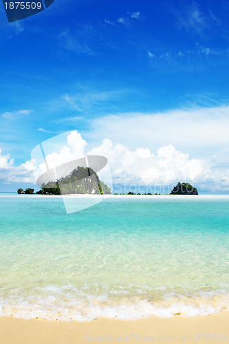 Image of beach and tropical sea