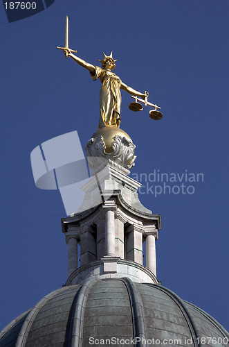 Image of statue of justice