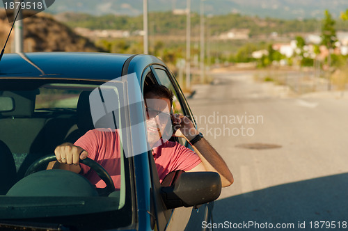 Image of Phoning while driving