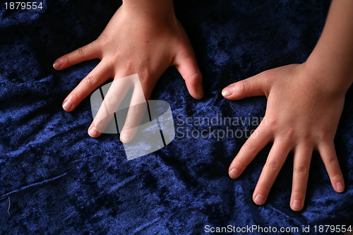 Image of child hand