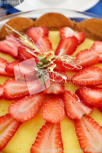 Image of Strawberry Custard Biscuit Tart 