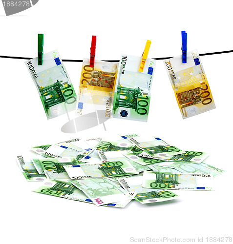 Image of Banknotes drying