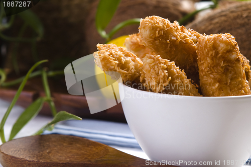 Image of Golden chicken with coconut