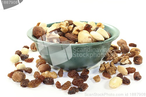 Image of Nut-fruit mixture