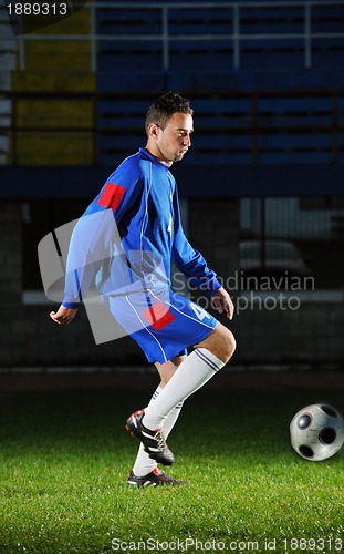 Image of football player in action