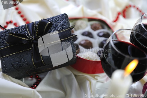 Image of wine, chocolate and praline decoration 